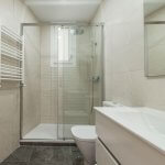 baño reformado en Euskadi por empresa de Eibar