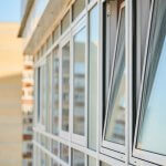 Colocación de ventanas y cerramientos de PVC y aluminio en Eibar